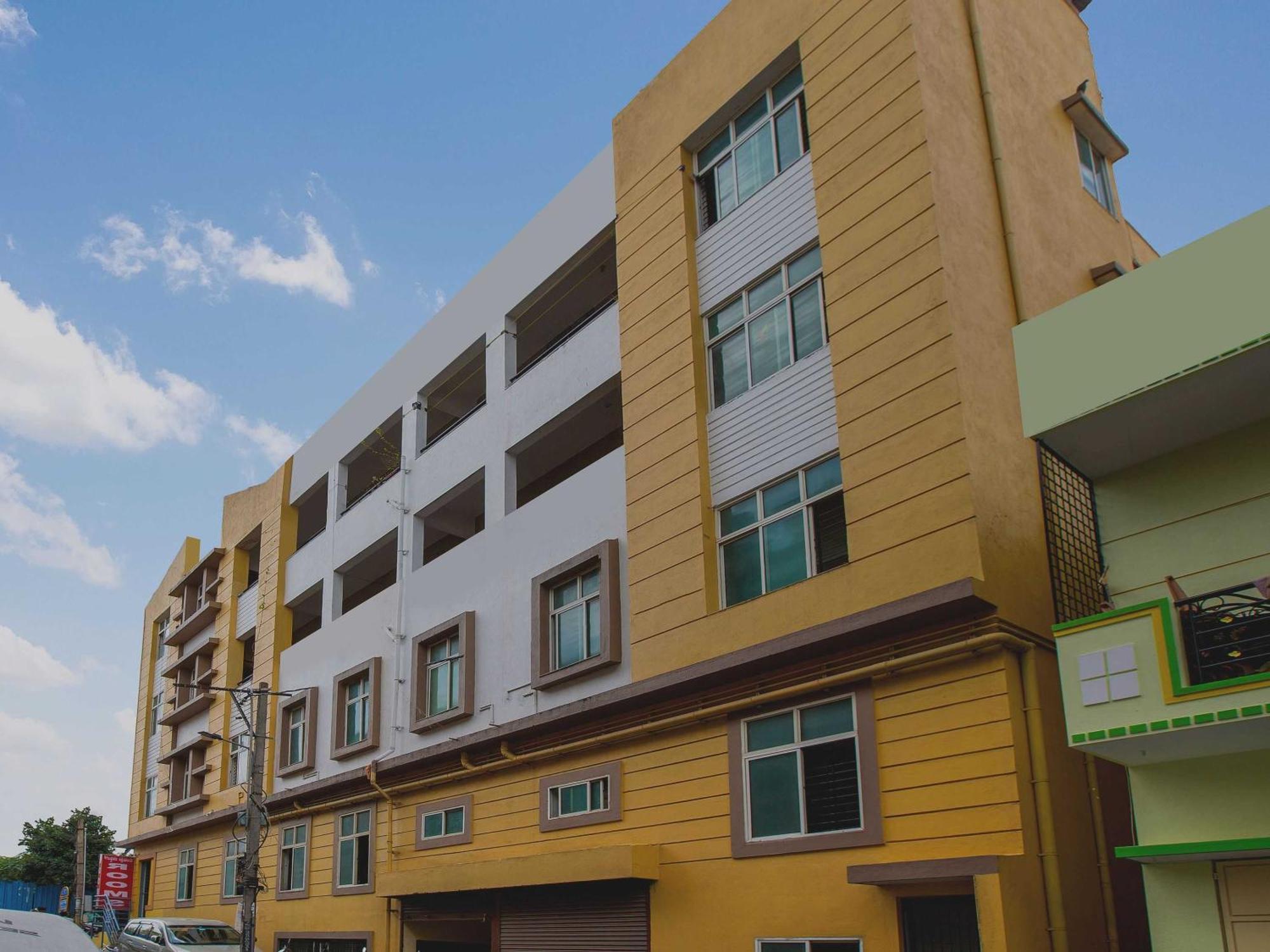 Hotel O Manjushree Boarding & Lodging Nearby Dr.Br Ambedkar Stadium Basveshwar Nagar Bangalore Exterior photo